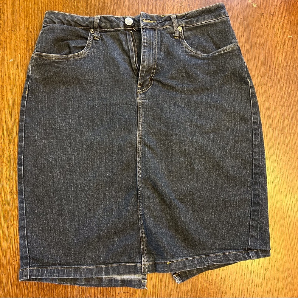 Dark Stretch Sz 16 Denim Skirt